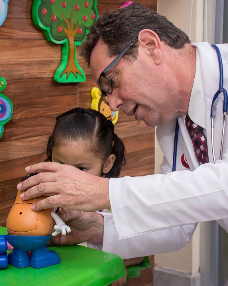 Dr Garcia Bedoy | Cardiólogo Pediátra
